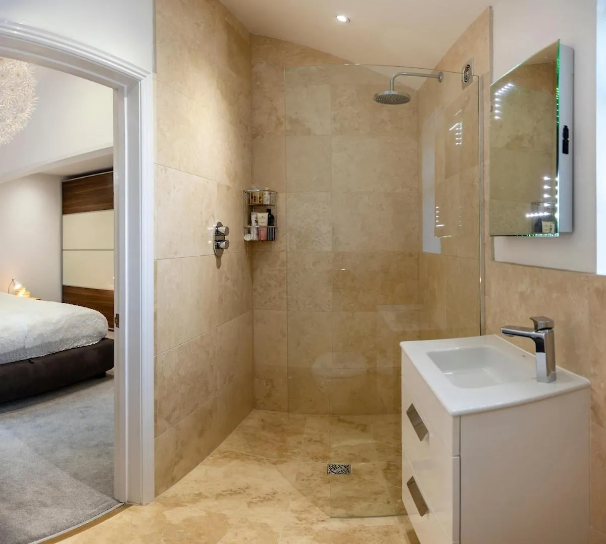 Sleek And Spacious In The Park Beckhampton Cheltenham